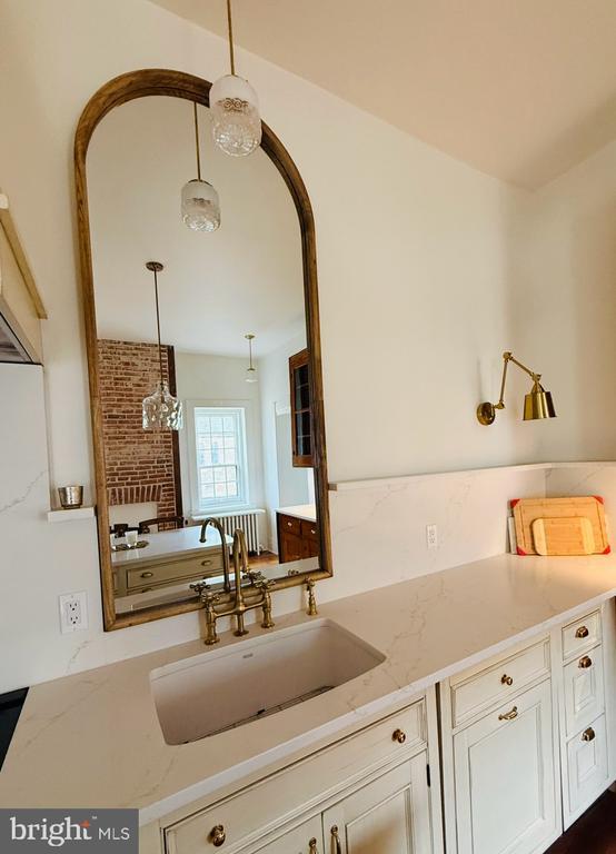 Foto del edificio - 46 York St