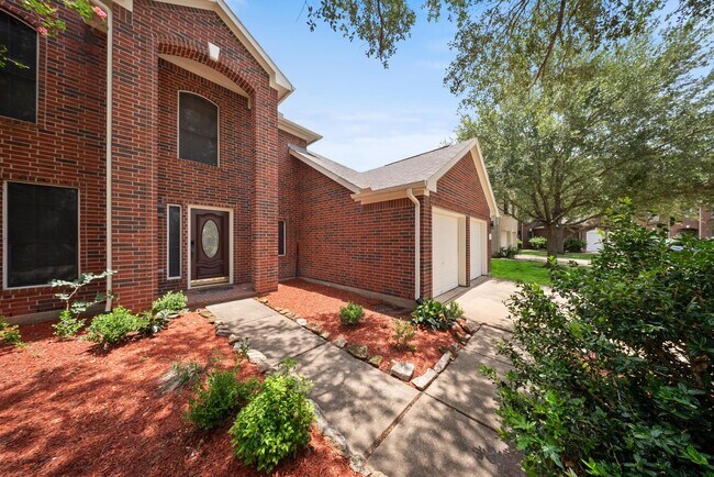 Foto del edificio - 8311 Sierra Hill Ct