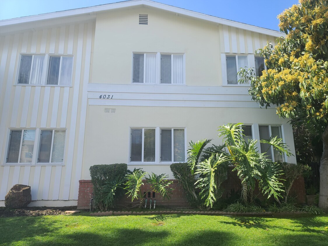 Primary Photo - 4031 Inglewood Blvd