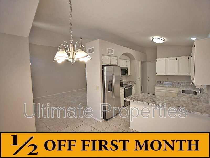 Foto principal - 7858 W Boca Raton Rd