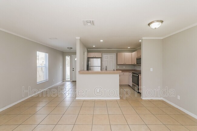 Foto del edificio - 1109 Tangerine St