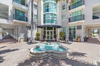 Building Photo - 600 S Dixie Hwy