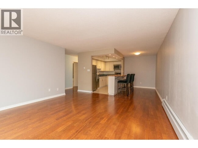 Building Photo - 1235 W 15th Ave