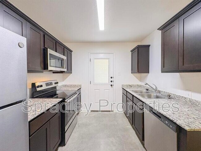 Building Photo - 9118 Winding Ct