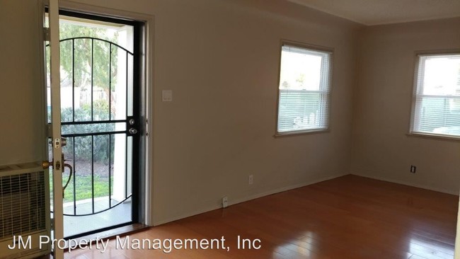 Building Photo - 4661 1/2 Larkspur St
