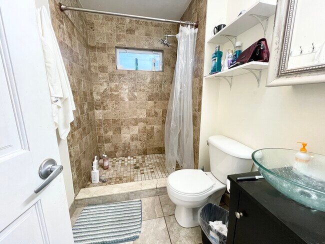 Foto del edificio - 17 Sachem St