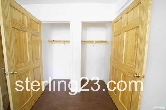 Foto del edificio - 2320 30th Dr