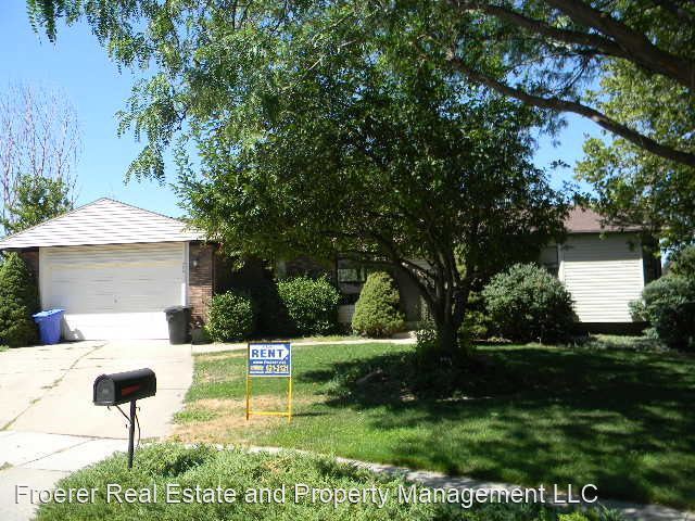 Primary Photo - 4 br, 3 bath House - 226 E 2650 N