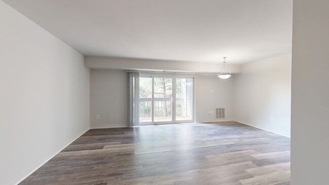 Interior Photo - Calvert's Walk