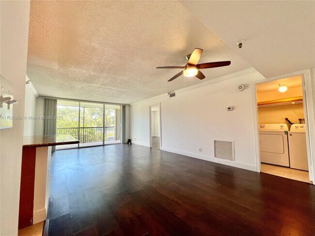 Foto del edificio - 5260 NW 2nd Ave