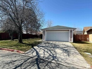 Building Photo - 7607 Water View Way
