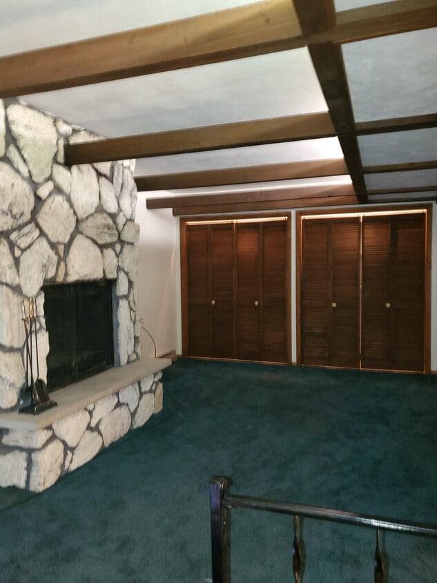 2nd living room or loft. Electric fireplace - 101 N Paterson St