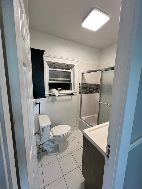 Building Photo - 49 Central St