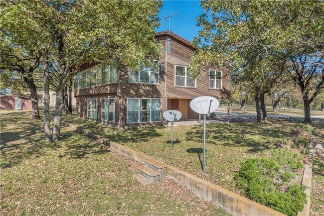 Building Photo - 10654 US-79