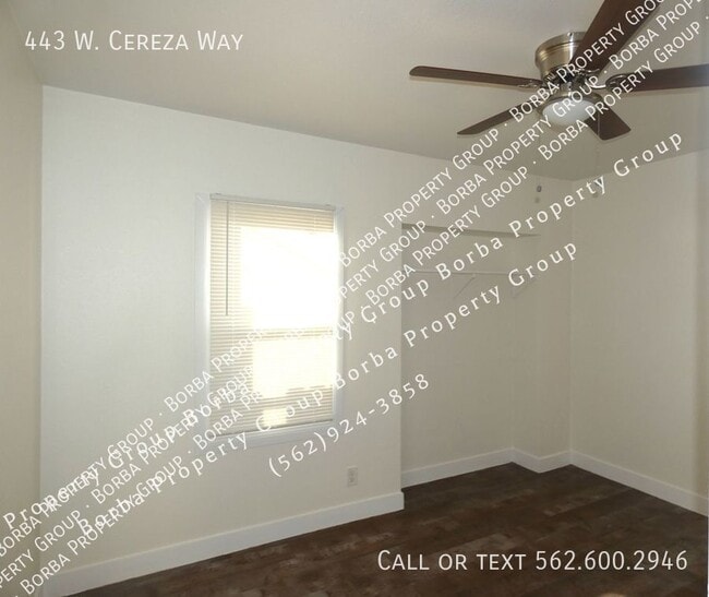 Building Photo - **STUNNING 2BED/1BATH WITH ONSITE LAUNDRY ...