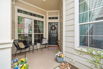 Building Photo - 64 S Piper Trace