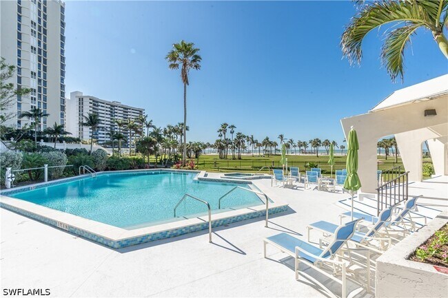 Building Photo - 4031 Gulf Shore Blvd N