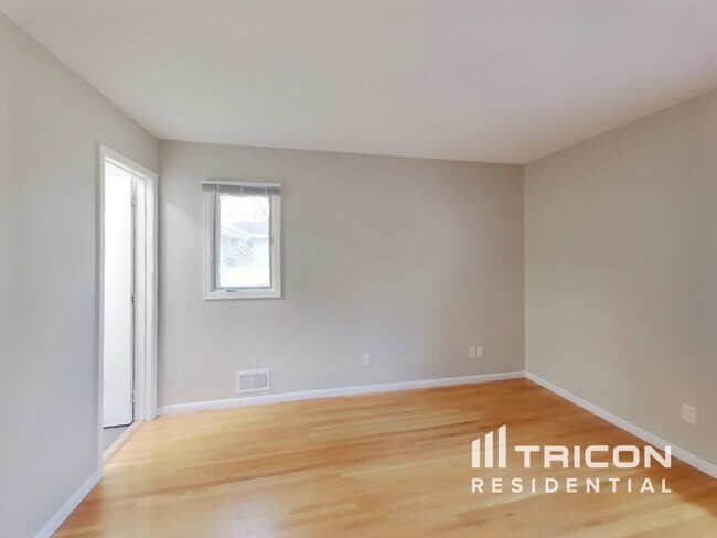 Foto del edificio - 3820 Union Terrace Ln N