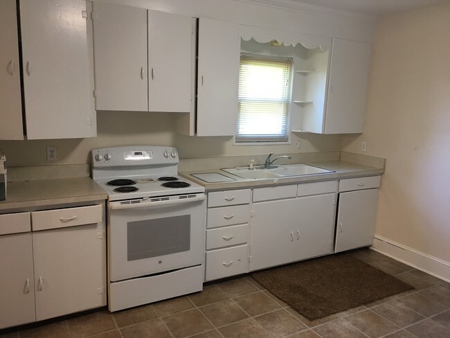 Foto del edificio - 218 Granby Park Dr