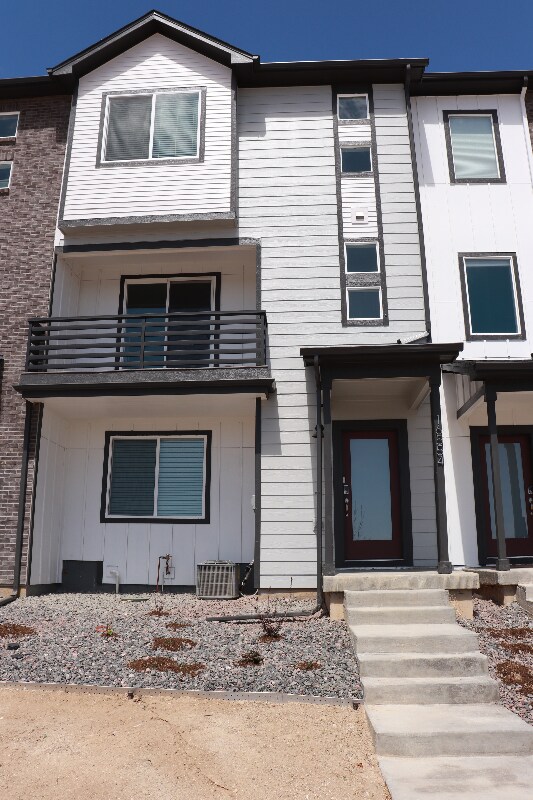 16554 Shoshone Pl, Broomfield, CO 80023 Townhome Rentals in