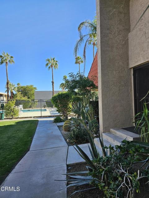 2166 N Indian Canyon Dr Unit B, Palm Springs, CA 92262 - Condo For Rent ...