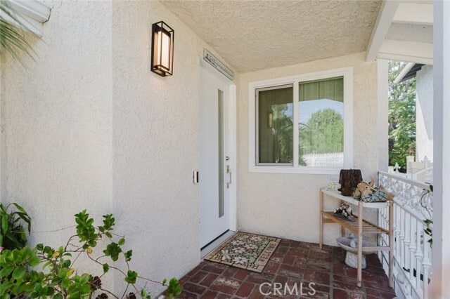 Building Photo - 10619 Mather Ave