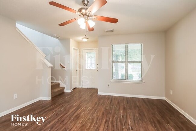 Building Photo - 3526 Fuller Bluff Dr