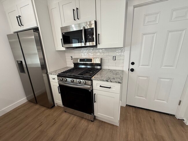 Building Photo - 94-96-96 Francis St