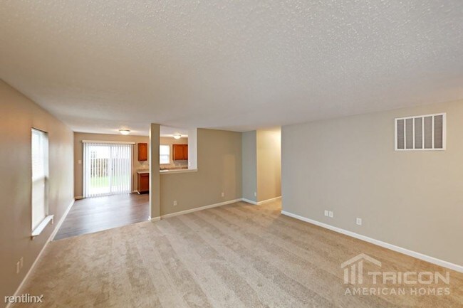 Building Photo - 8102 States Bend Dr