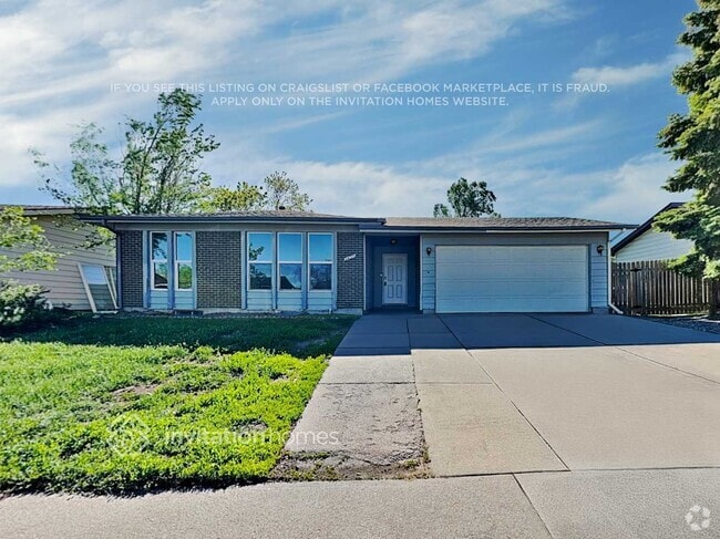 Building Photo - 5430 Crystal St