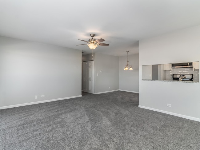 Building Photo - 2 Winchester Cir