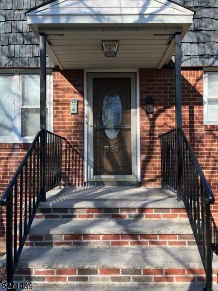 Foto del edificio - 331 Boxwood Ct
