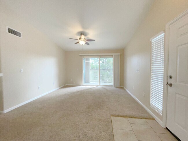 Foto del edificio - 3 bedroom condo in Broomfield! Master bedr...