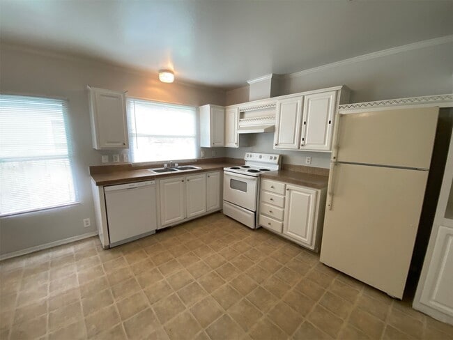 Foto del edificio - 11734 Greensbrook Forest Dr