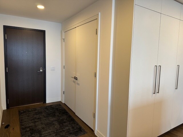 Foto del edificio - 211 N Harbor Dr
