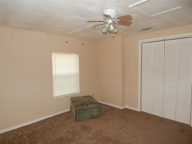 Building Photo - 510 Dunnam Ave