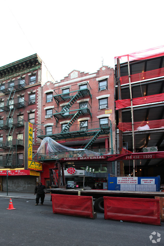 Foto del edificio - 22 Mott St