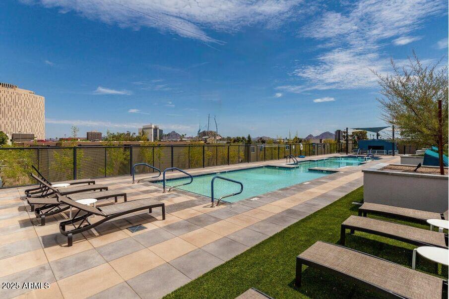 Foto principal - 3131 N Central Ave