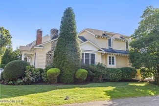 Building Photo - 17 Lockwood Dr