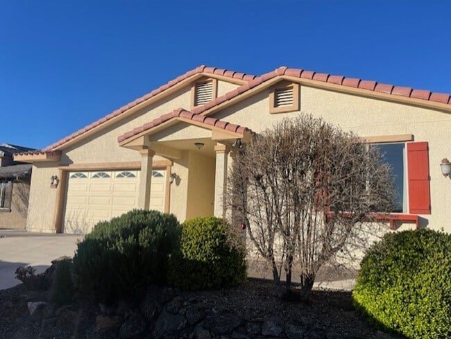Building Photo - 1480 Javelina Hill