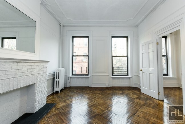 Building Photo - 41-47 7th Ave