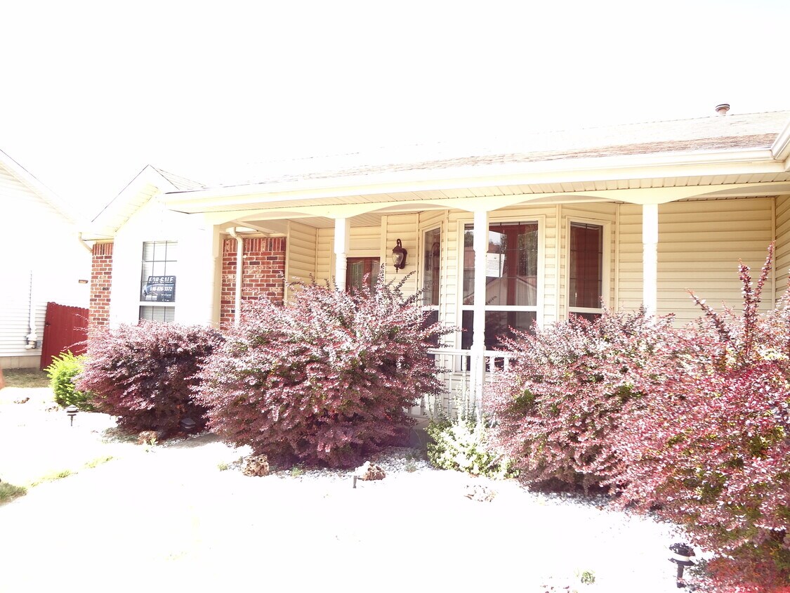 4133 Bugle Bend Dr, Florissant, MO 63034 House for Rent in Florissant