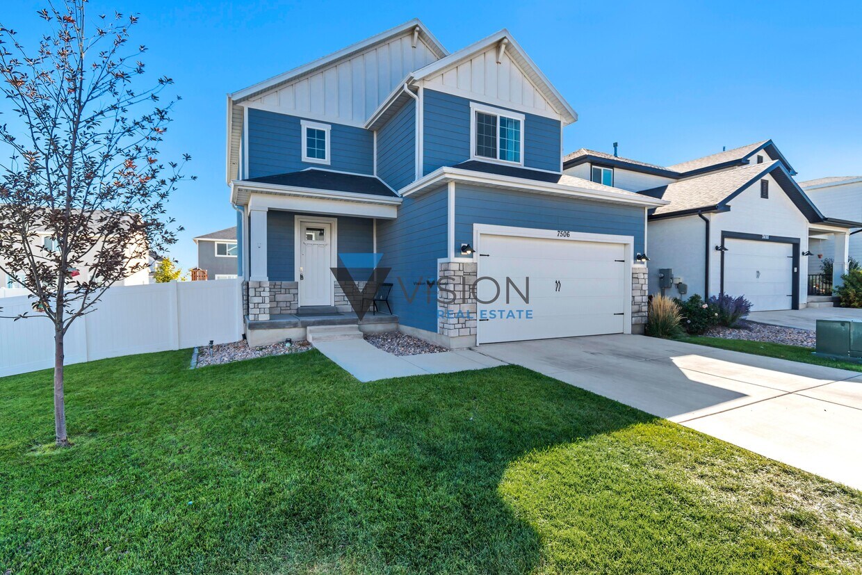 Primary Photo - 7506 N Hutch Ln