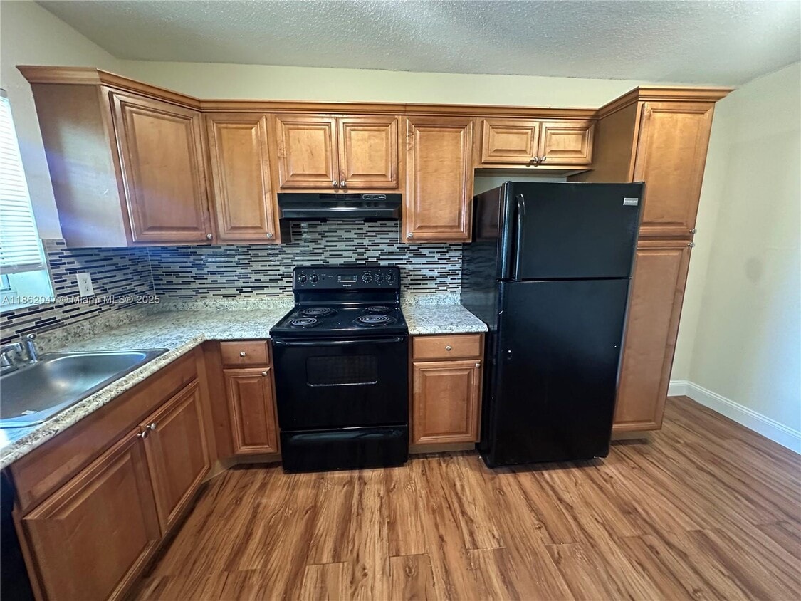 Foto principal - 5420 NE 22nd Terrace