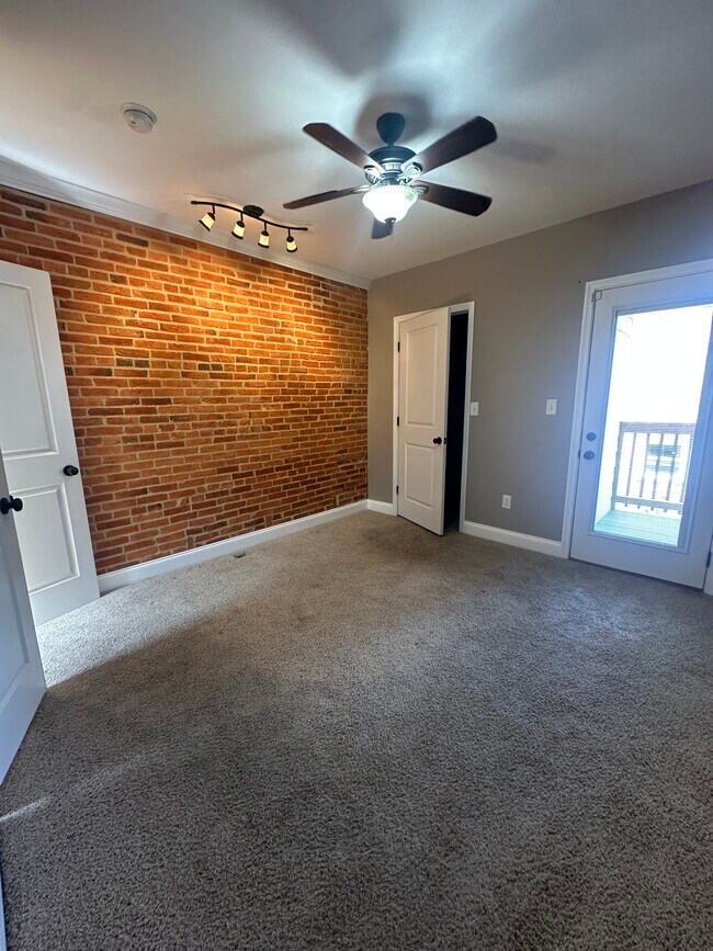 Dormitorio #1 - 1013 Patapsco St