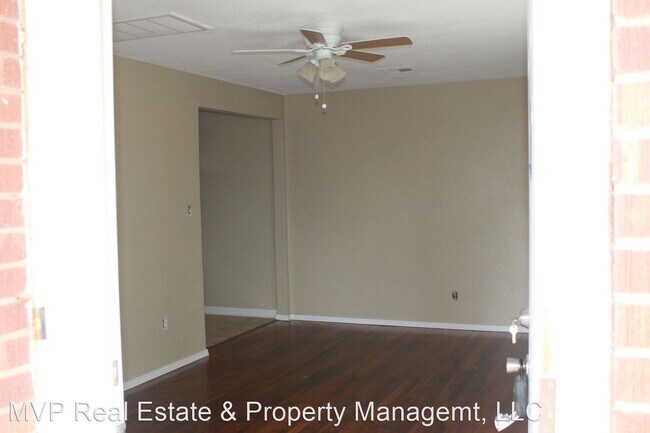 Building Photo - 1 br, 1 bath House - 512 E. Indian Dr