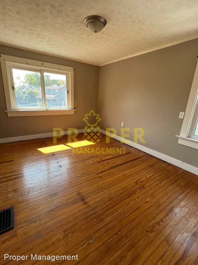 Foto del edificio - 3 br, 1 bath House - 29 E Shadyside Dr