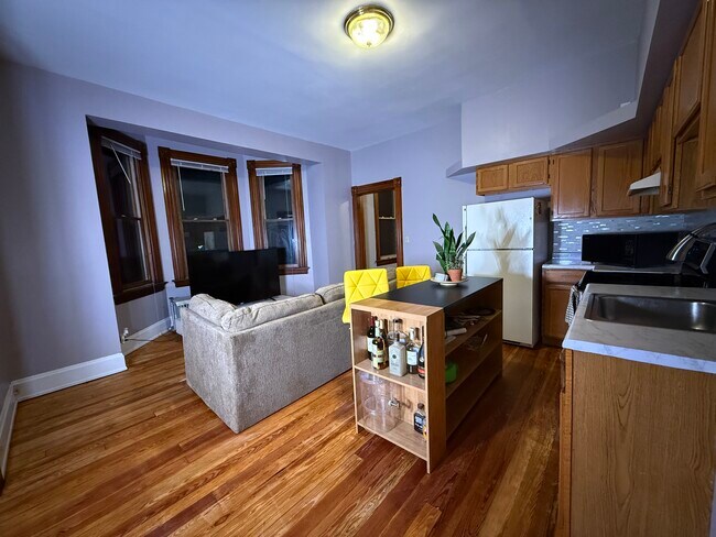 Foto del edificio - 133 Parker St