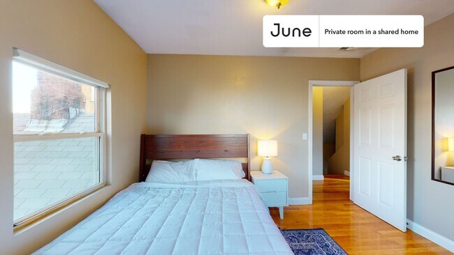 Foto del edificio - Room in Shared 4 bed/1.5 bath home