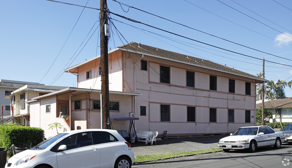 Primary Photo - 1125 Hassinger St